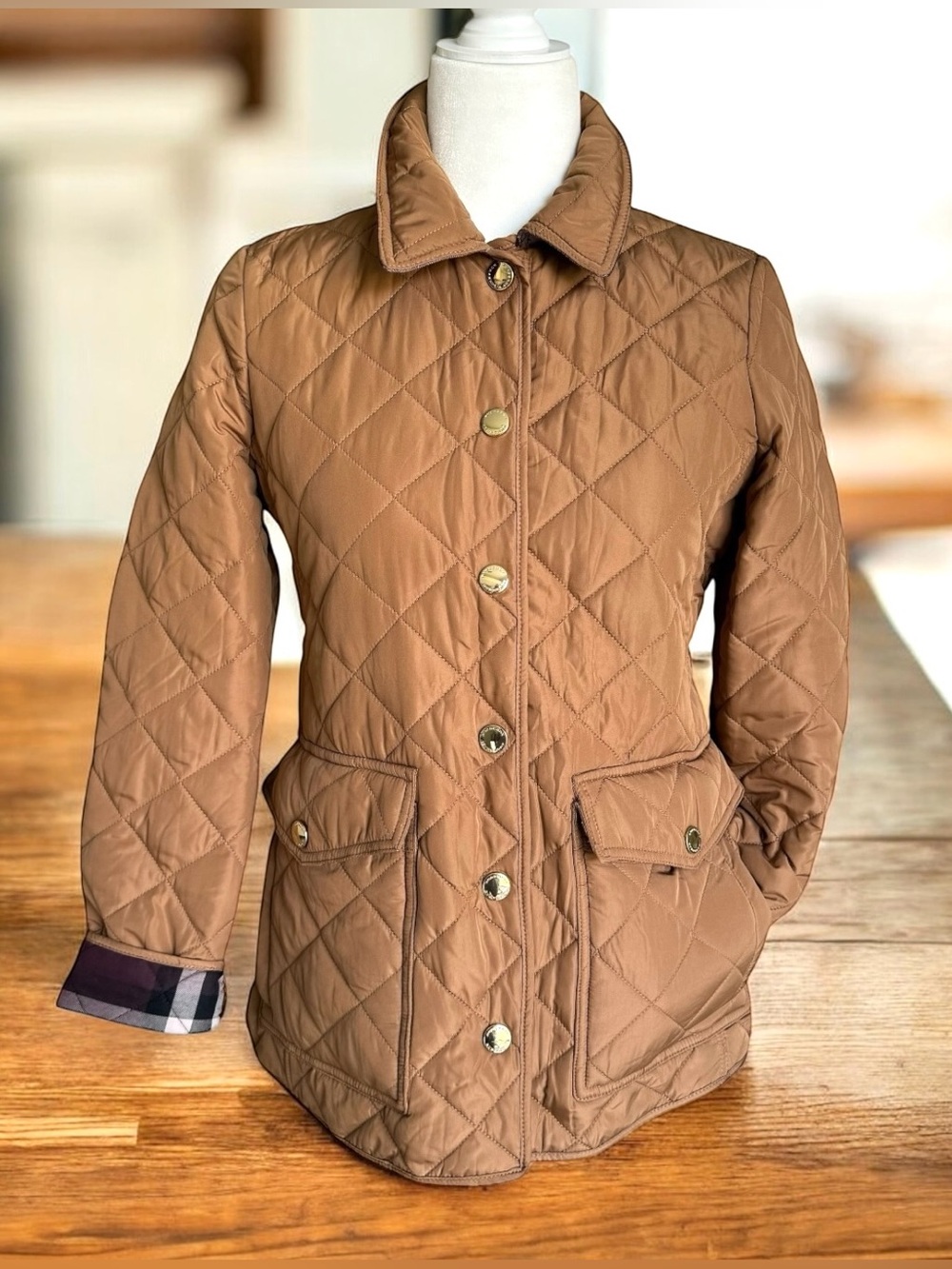 🆕 Burberry Diamond Quilted Jacket in Tan Camel Women’s